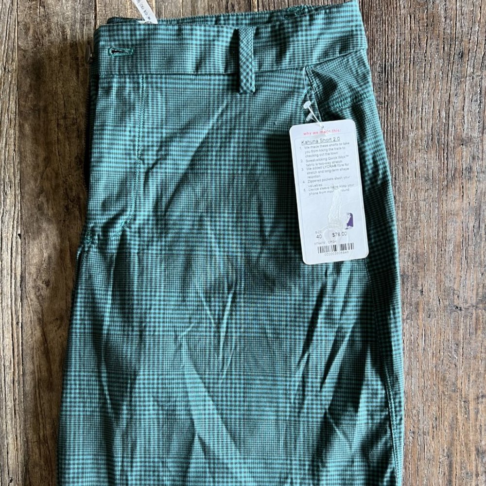 NWT Lululemon Men's Shorts - Size 40